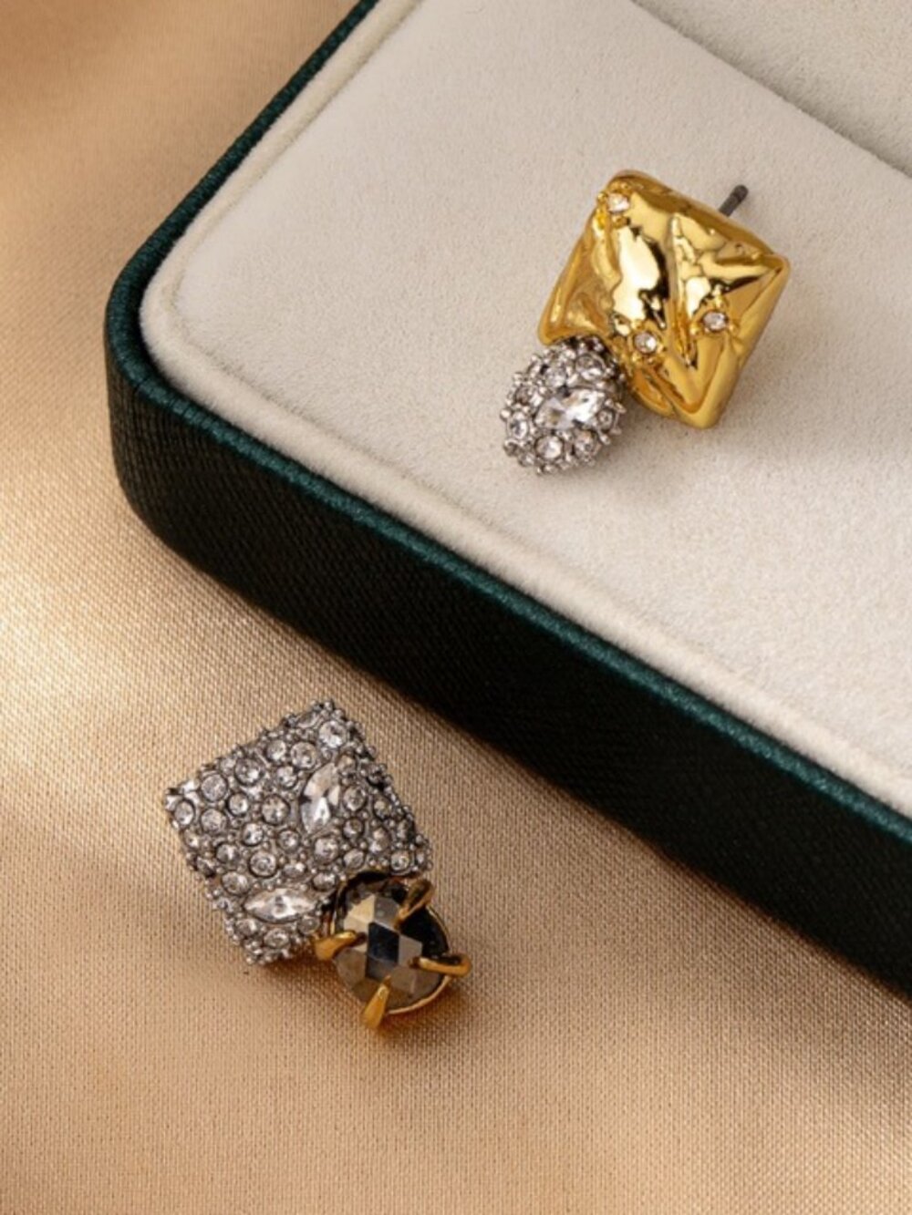 Alexis Bittar Irregular Full Diamond Earrings